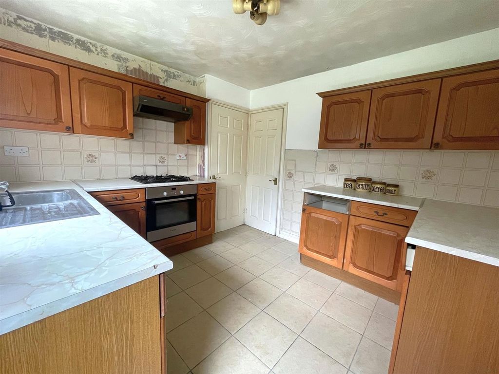 Property photo 3 of 23 F1.Jpg