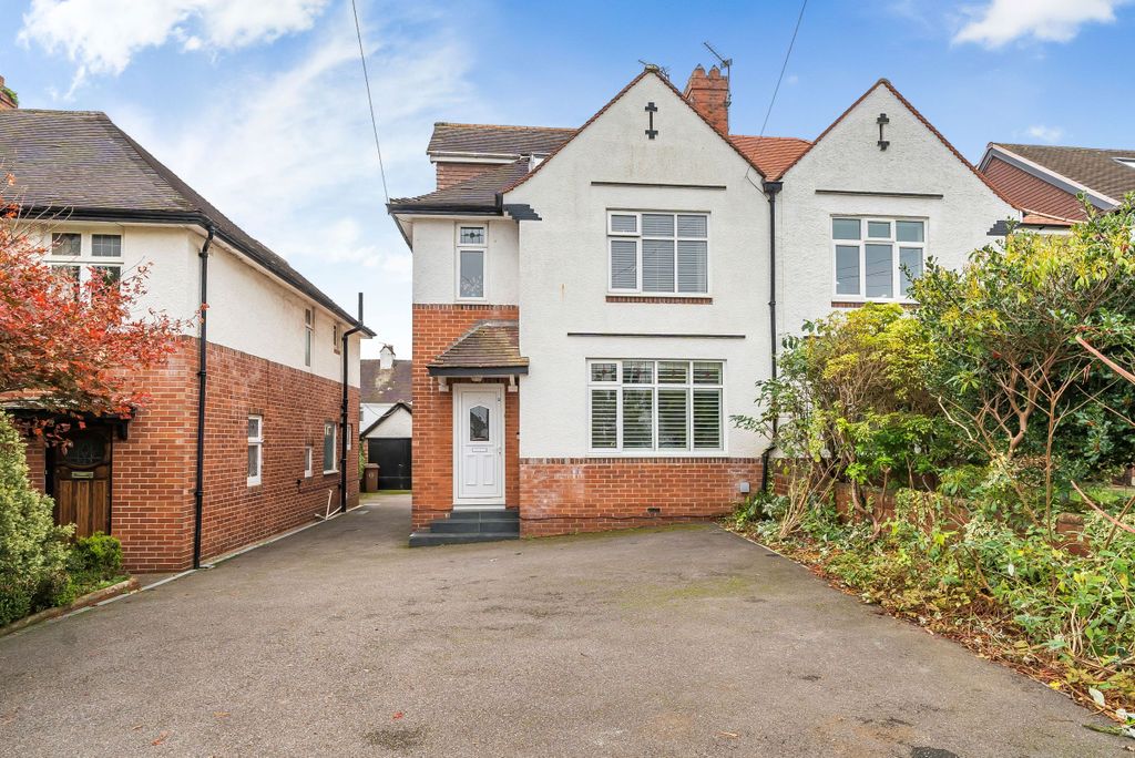 Property photo 1 of 24