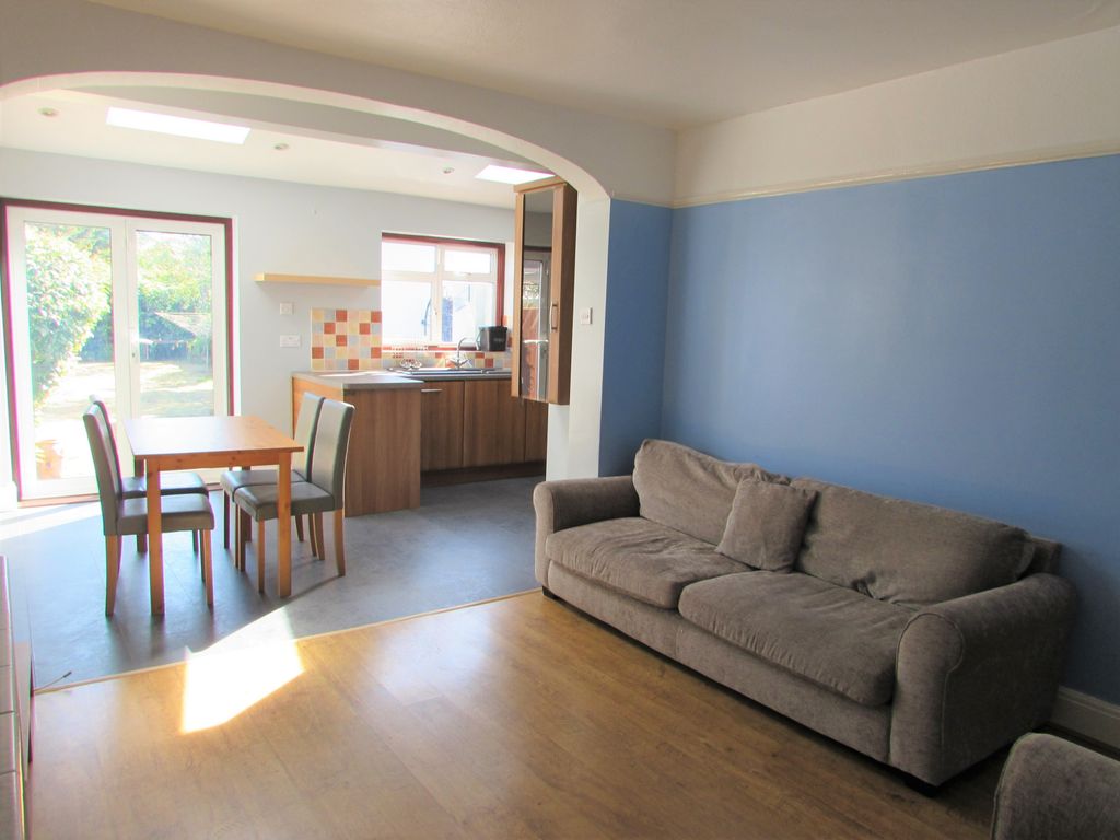 Property photo 2 of 16 Gallery