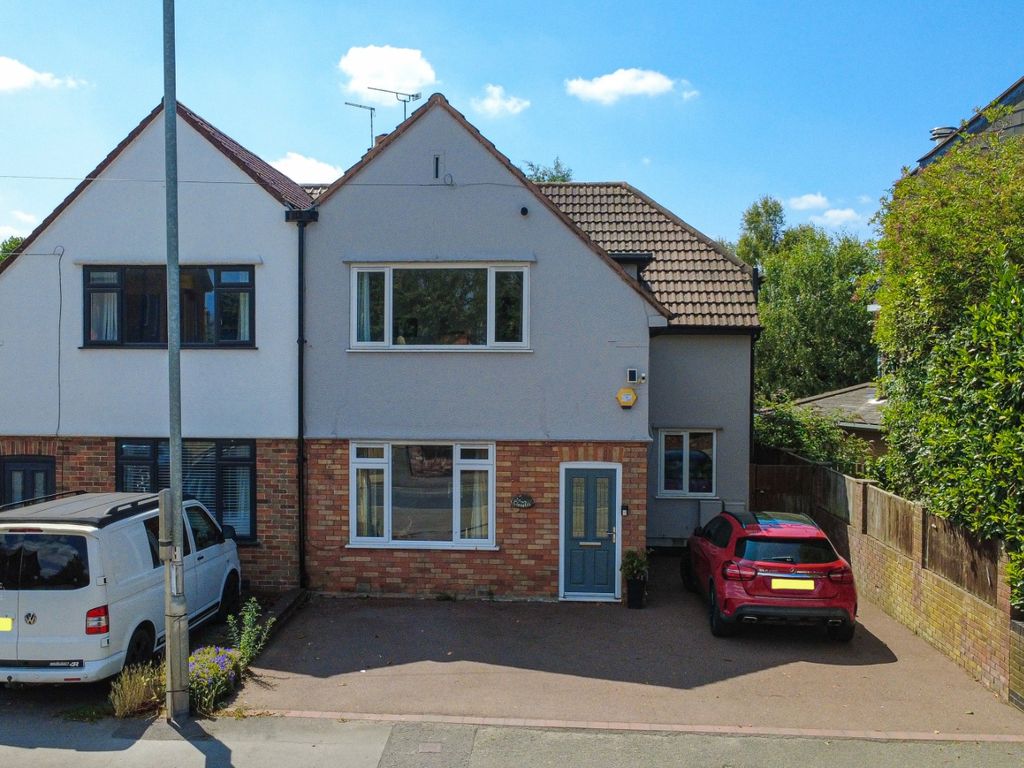 Property photo 1 of 18 4384210