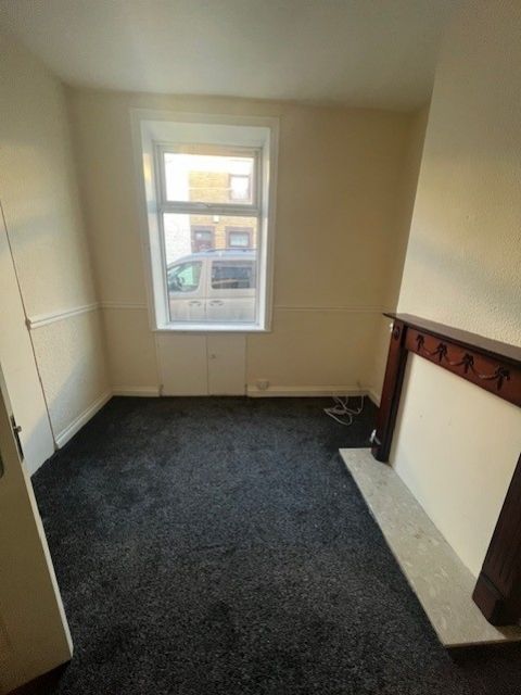 Property photo 2 of 8 Urban Eco Refurb 02.12 (3)