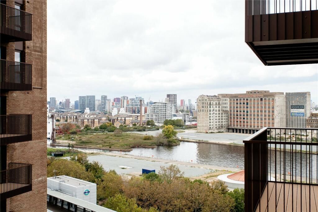 Property photo 2 of 7