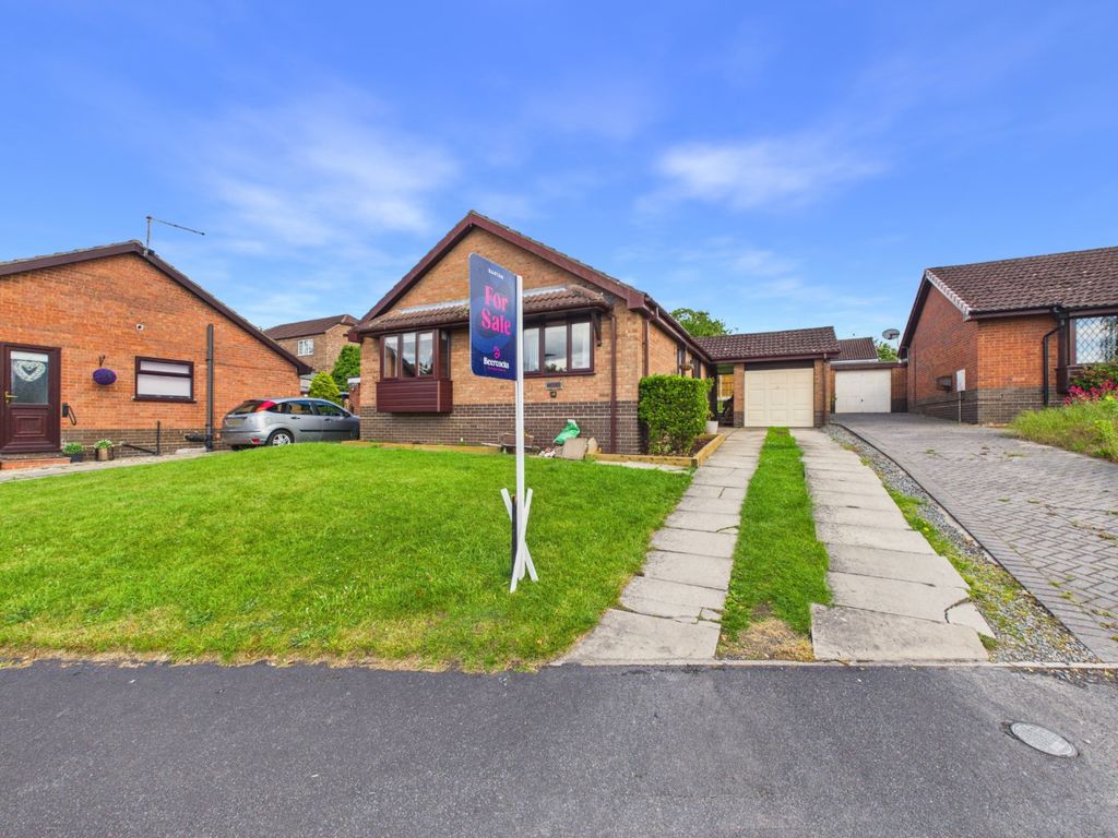 Property photo 1 of 12 5075560