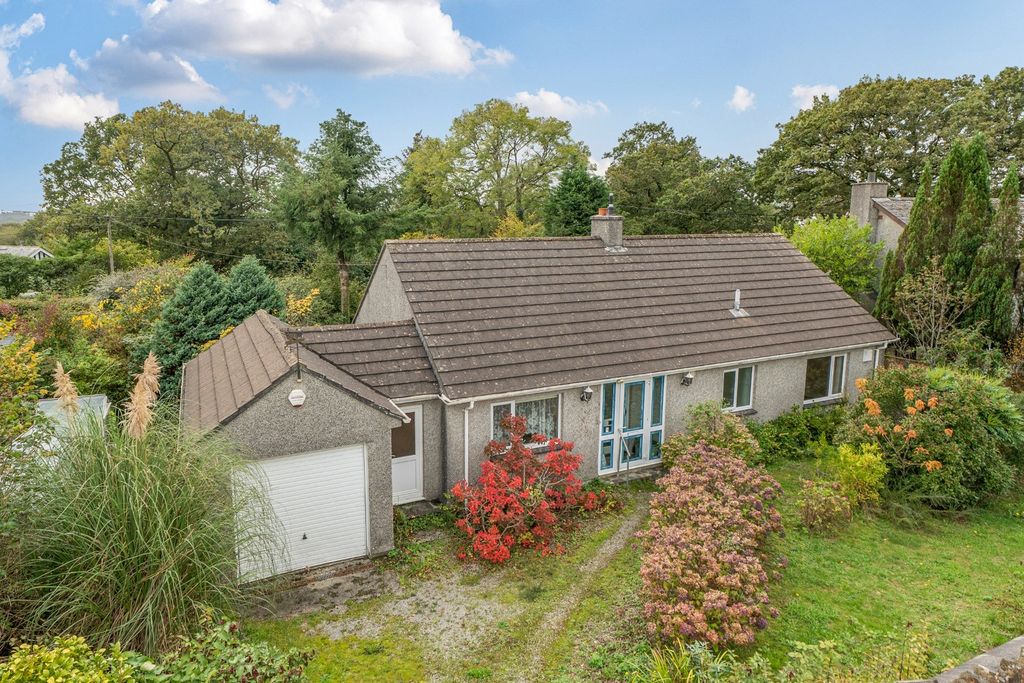 Property photo 1 of 16 5600600