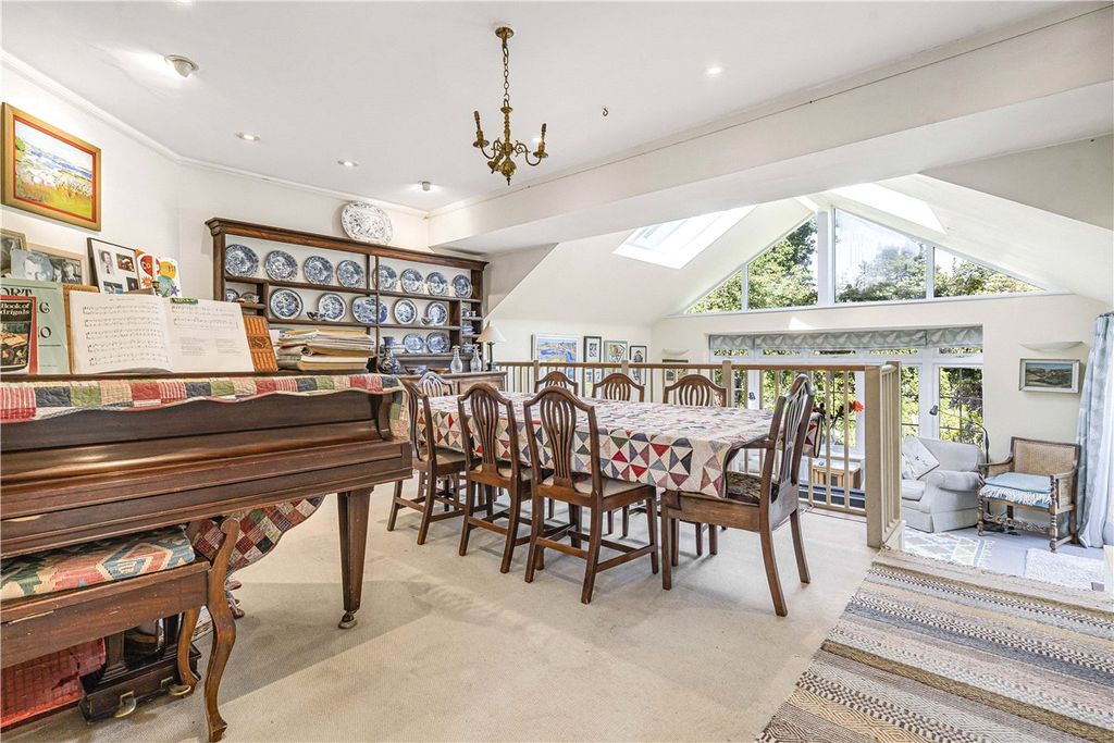 Property photo 2 of 44 Picture 2