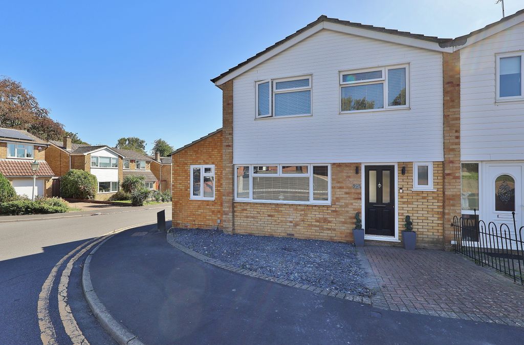 Property photo 1 of 45