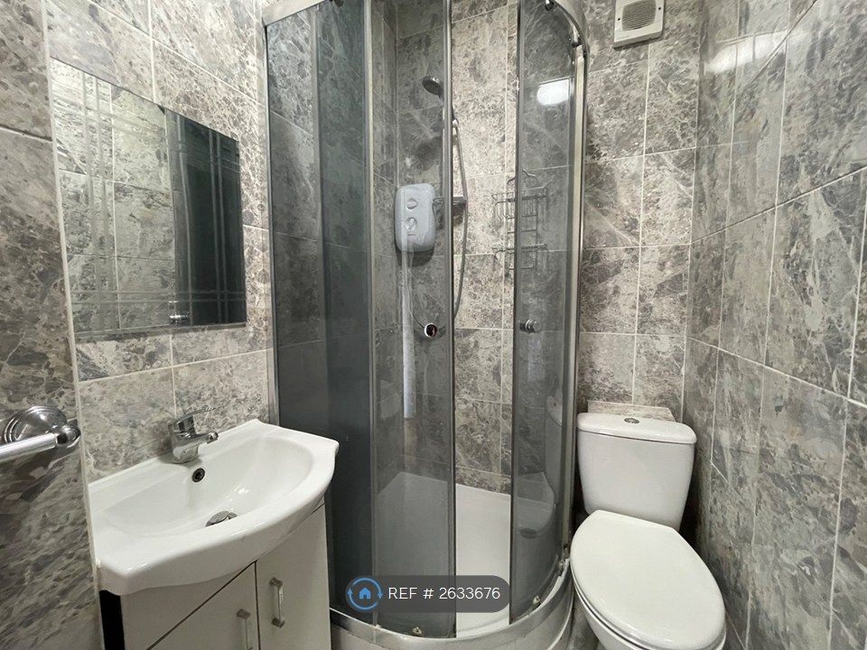 Property photo 2 of 3