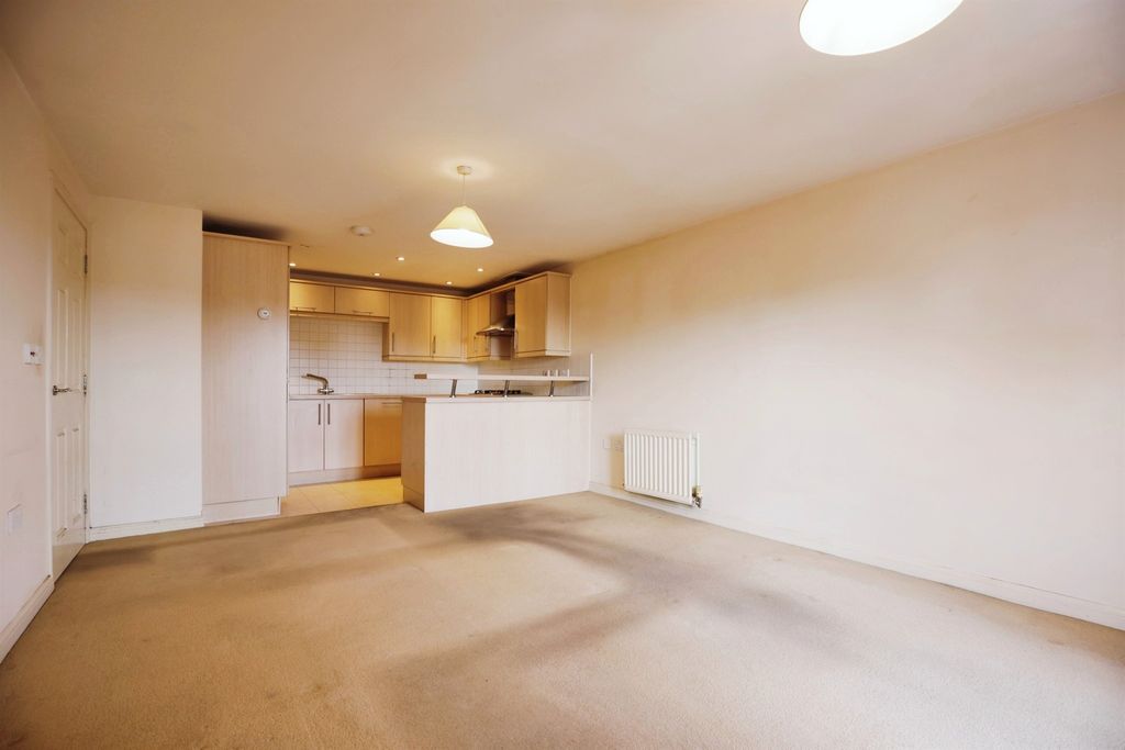 Property photo 2 of 5 Living Room