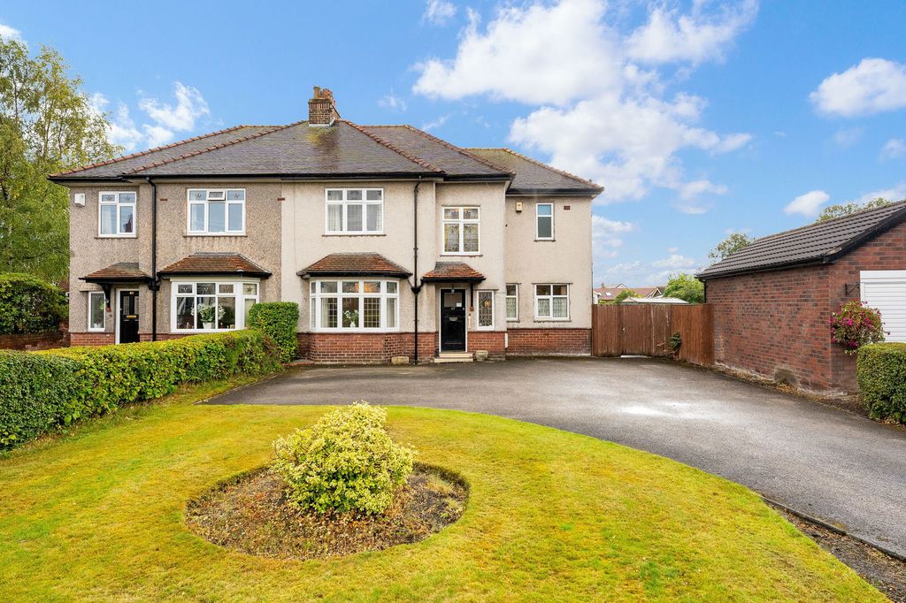 Property photo 2 of 87