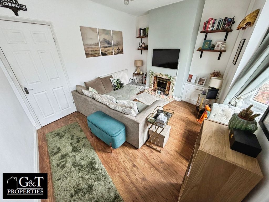 Property photo 2 of 16 Reception Room