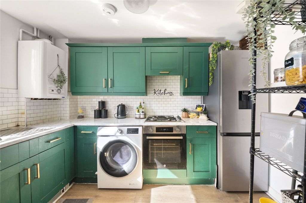 Property photo 2 of 15 Picture No. 02