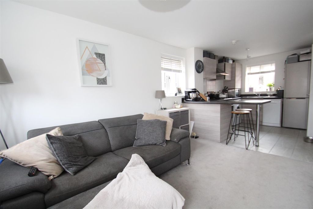 Property photo 2 of 8 39 c 3.Jpg