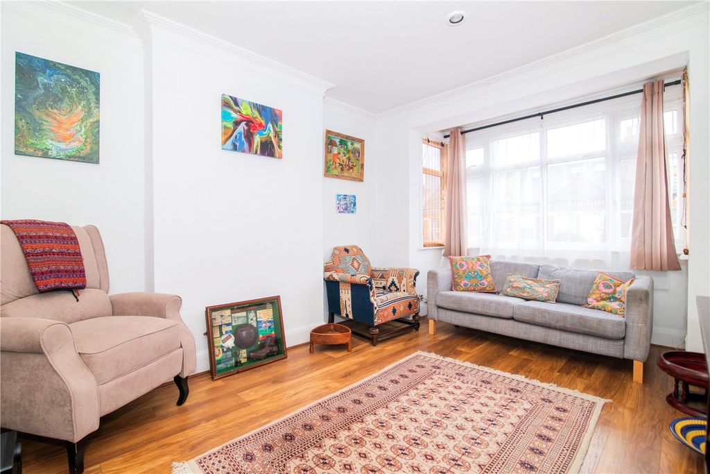 Property photo 3 of 14 2