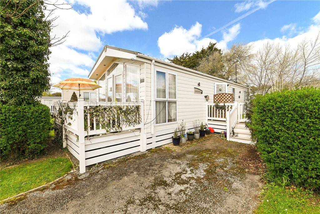 Property photo 1 of 16 Picture No. 17