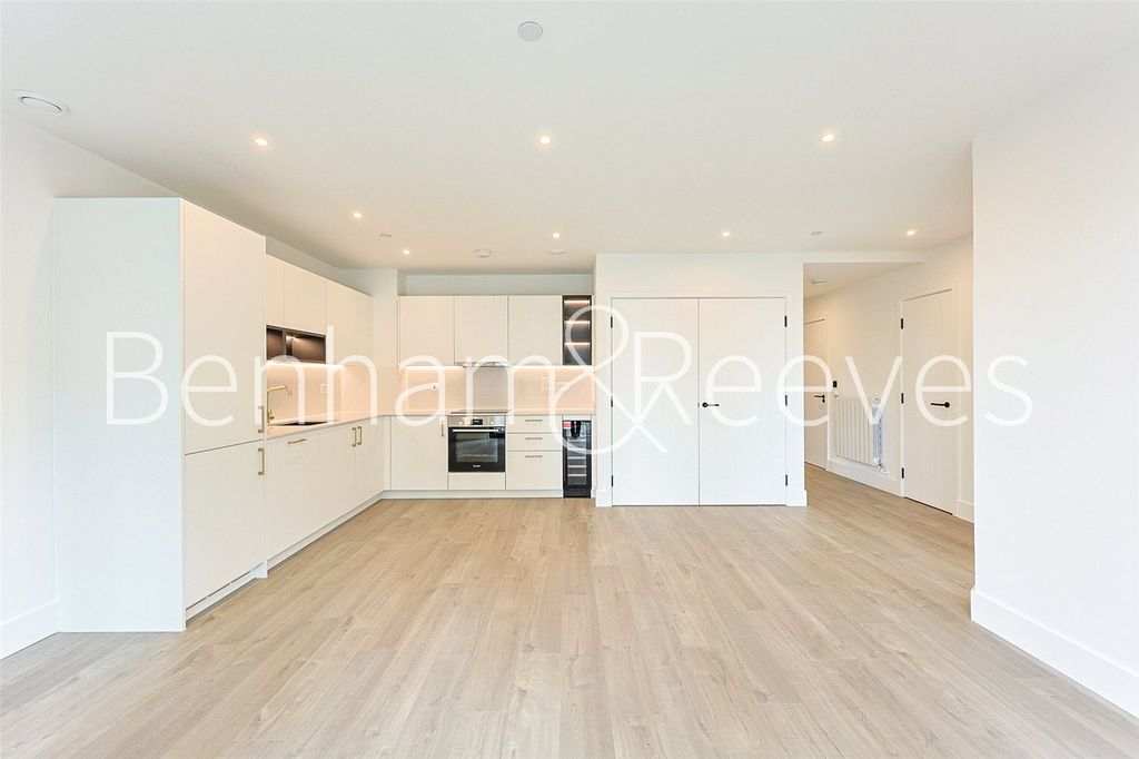 Property photo 1 of 20 Picture No. 09