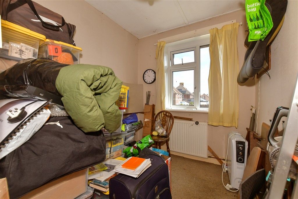 Property photo 3 of 10 Bedroom 3