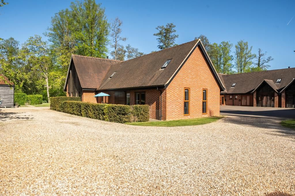Property photo 1 of 24 External