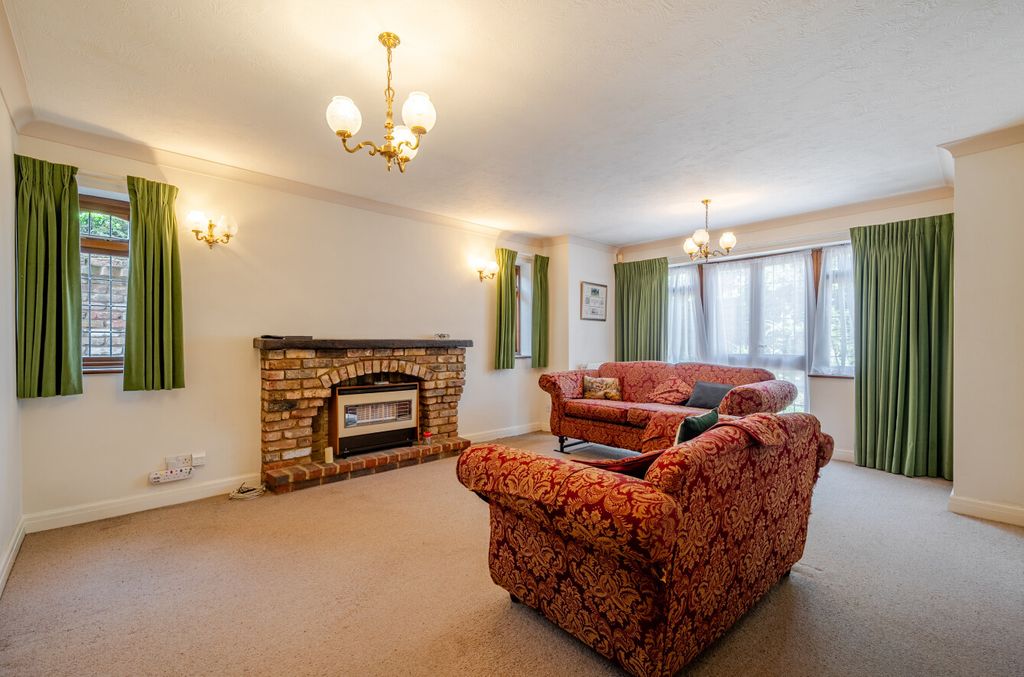 Property photo 2 of 20 1472255-20-6A4cd3...