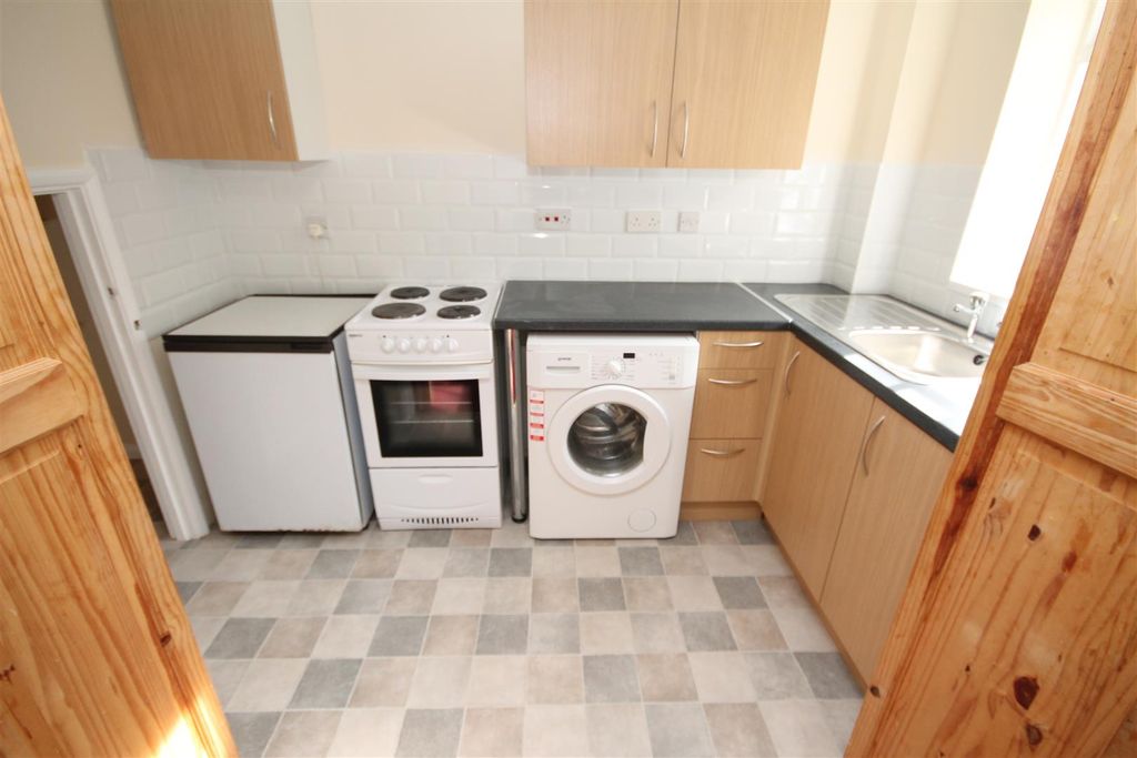 Property photo 2 of 6 Img_0831.Jpg