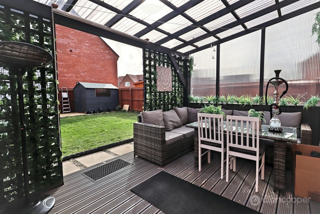 Property photo 2 of 24 5527744