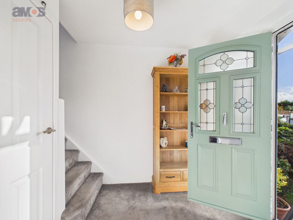 Property photo 3 of 22 5718005