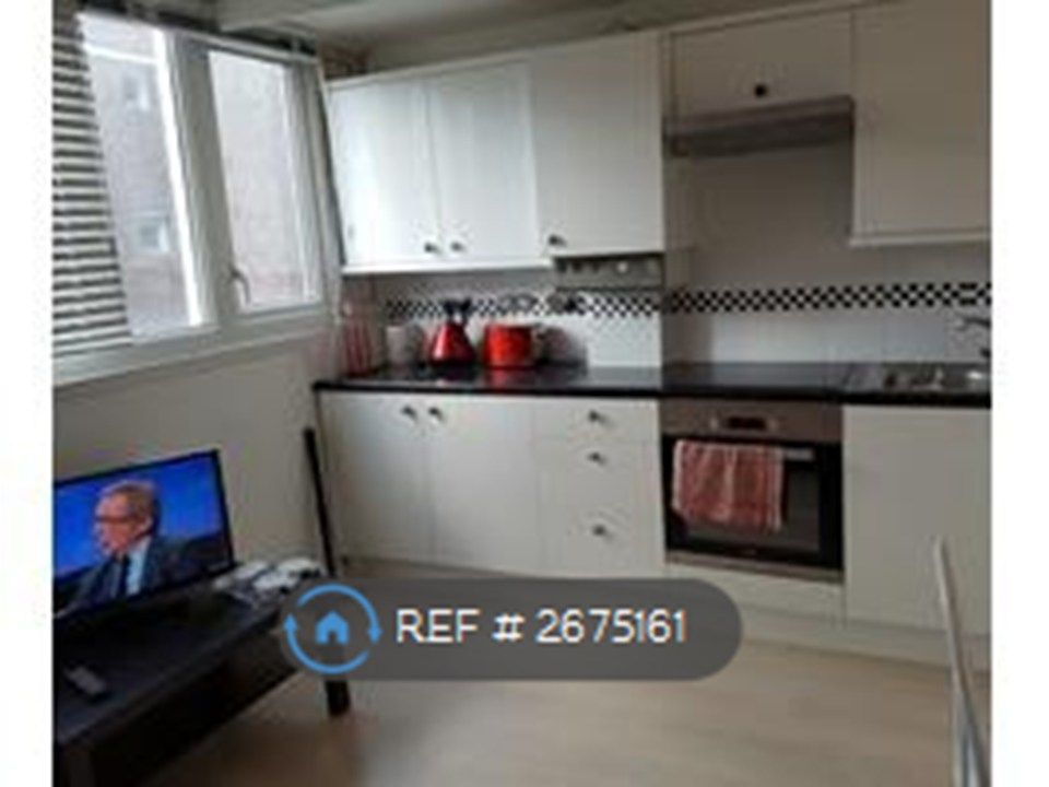 Property photo 3 of 8