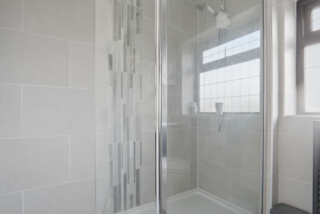 Additional image 19 of 3 bed detached house for saleWoodhall Park Drive, Pudsey LS28