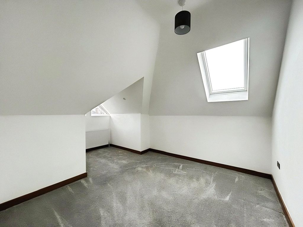 Property photo 3 of 7 Picture No. 02