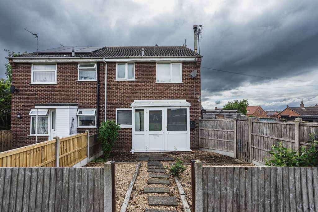 Property photo 1 of 18