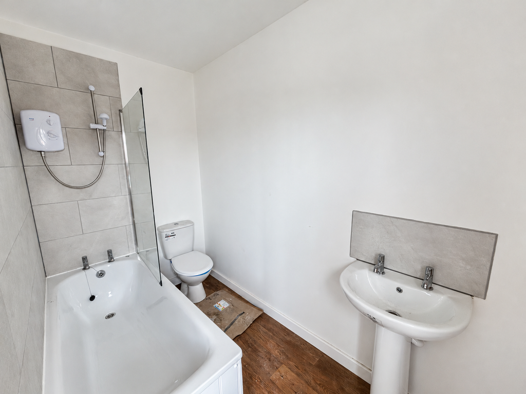 Property photo 3 of 4