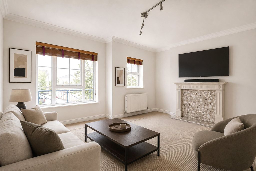 Property photo 2 of 15 Reception Room