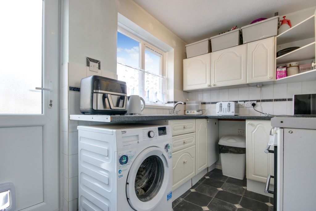 Property photo 3 of 11 Img_4589-Img_4591