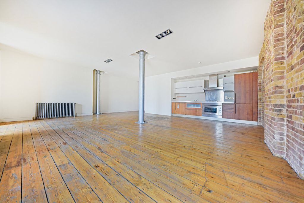 Property photo 3 of 15 Open Plan Living