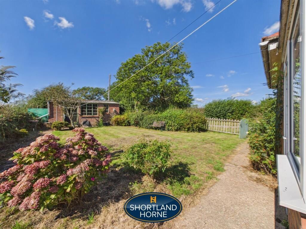 Property photo 3 of 28