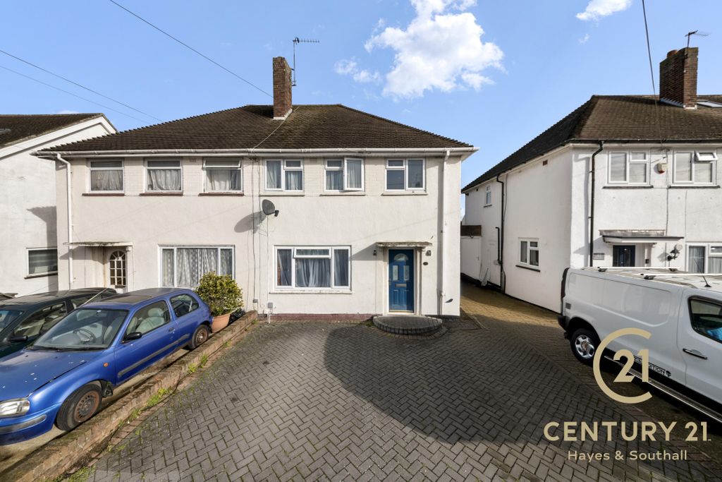 Property photo 1 of 16