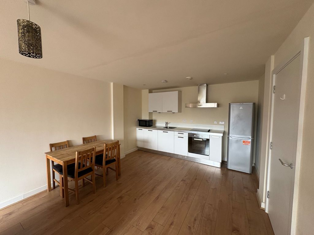 Property photo 2 of 13 Picture No. 12