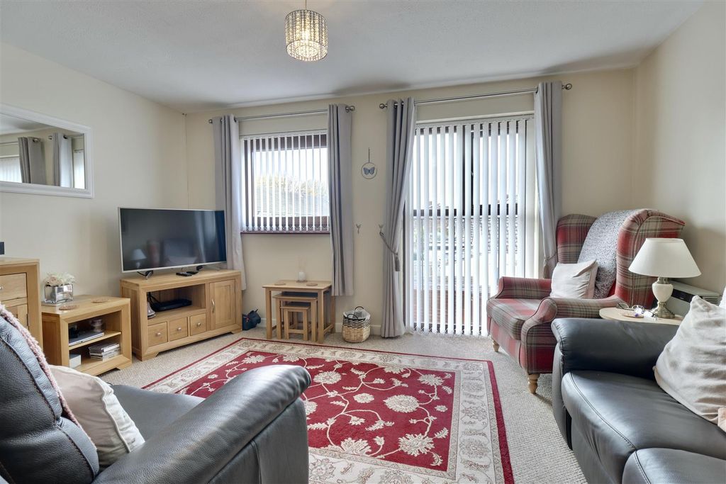 Property photo 3 of 15 78Bad224-E4E1-4C37-A410-6D513F02Ca1D_1_201_A.Jpeg