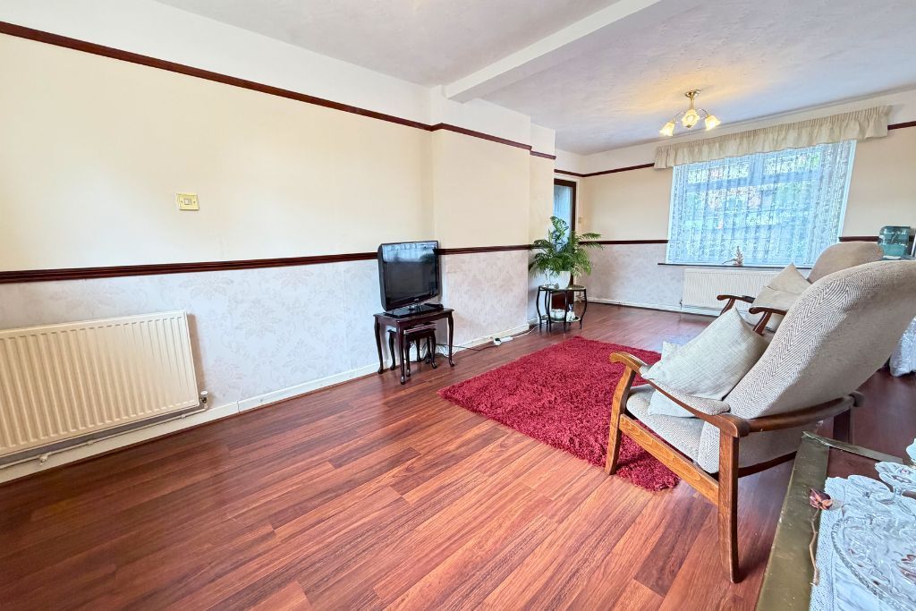 Property photo 3 of 29