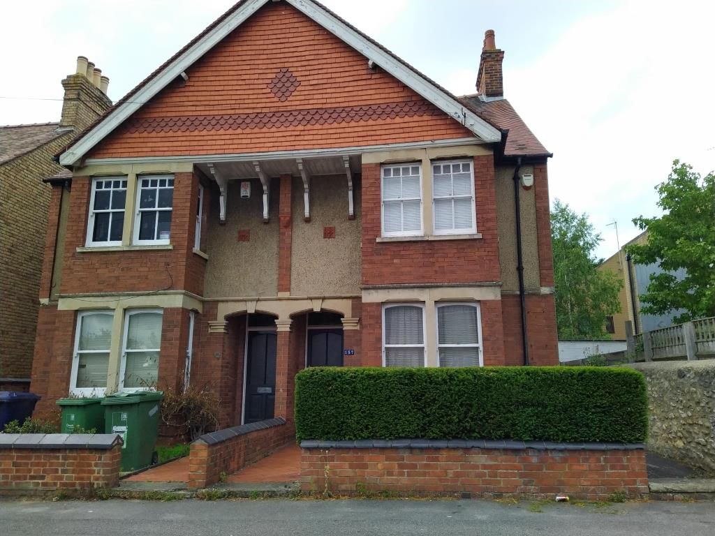 Property photo 1 of 7 External