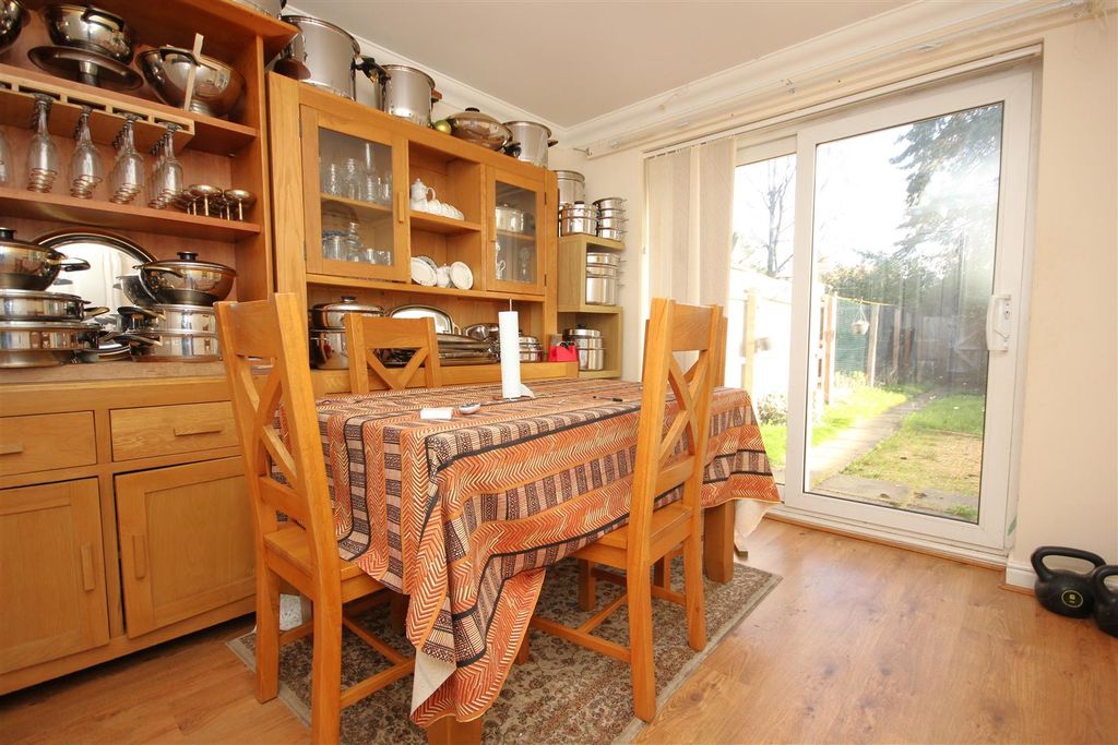 Property photo 3 of 16 Img_9530.Jpg