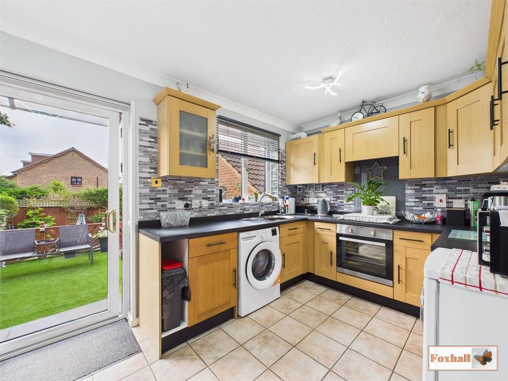 Property photo 3 of 21 Kitchen / Diner