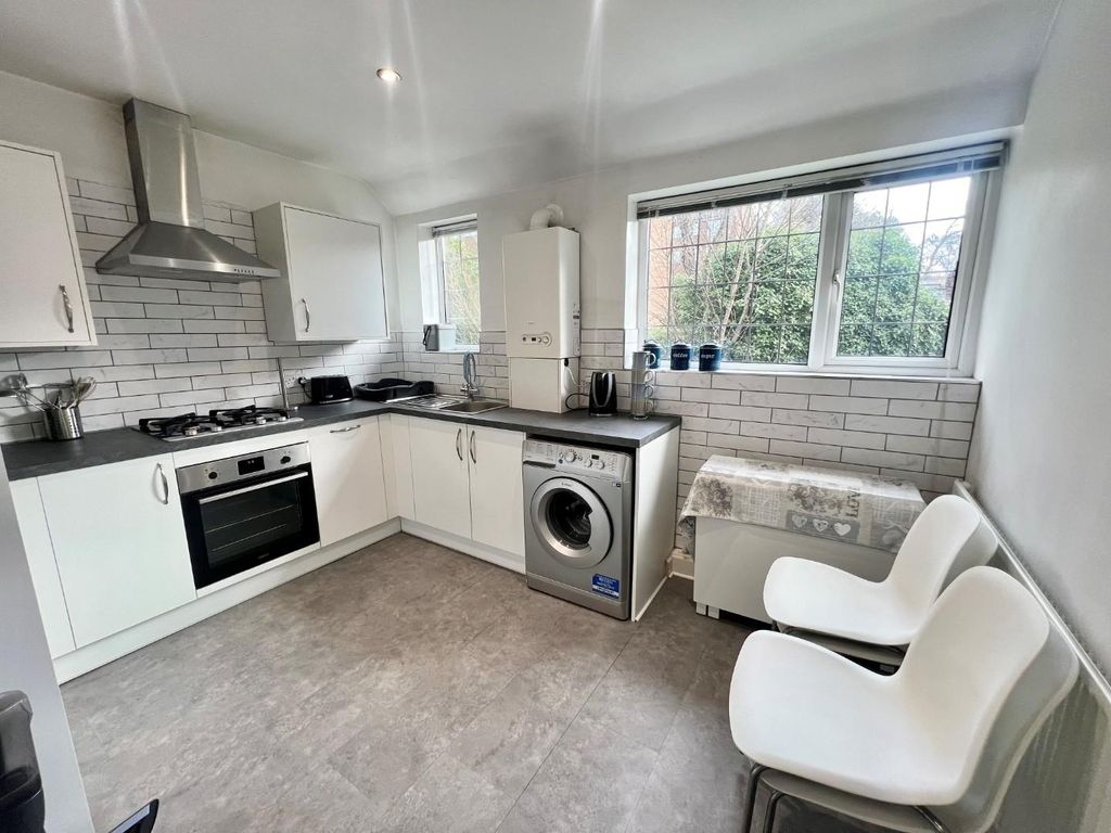 Property photo 1 of 12 3.Jpg