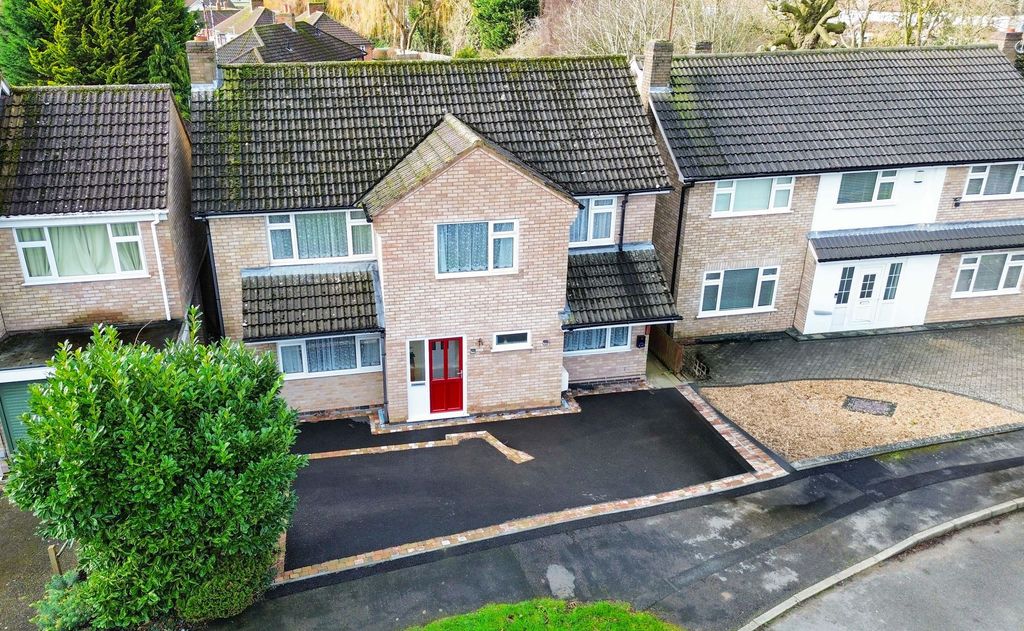 Property photo 1 of 35