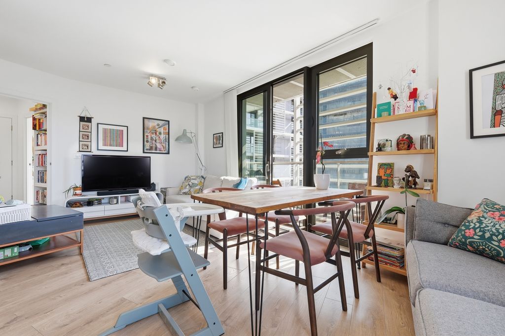 Property photo 3 of 14 Img_7785