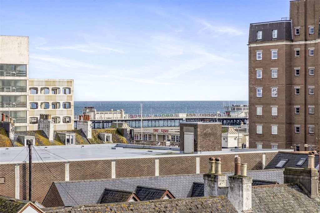 Additional image 24 of 2 bed flat to rentMontague Street, Worthing BN11