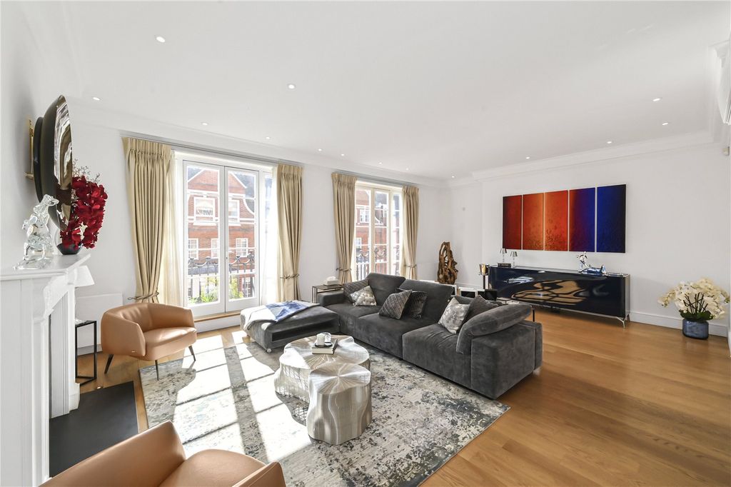 Property photo 1 of 13 Reception Room