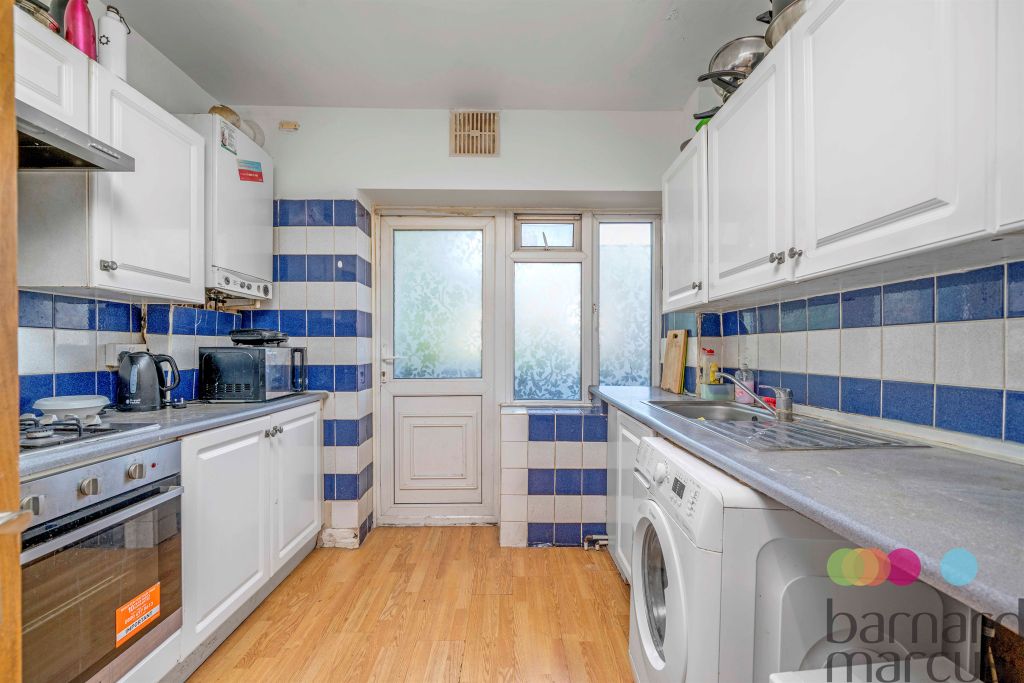 Property photo 2 of 9
