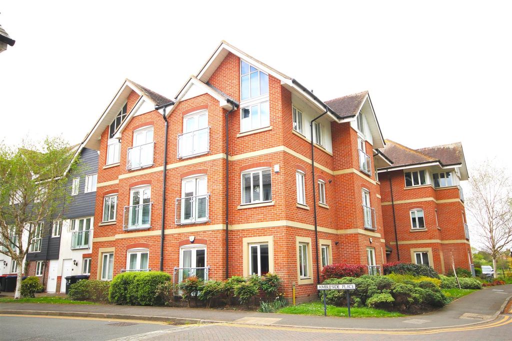 Property photo 2 of 14 Front 2.Jpg