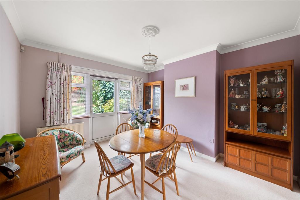 Property photo 3 of 14