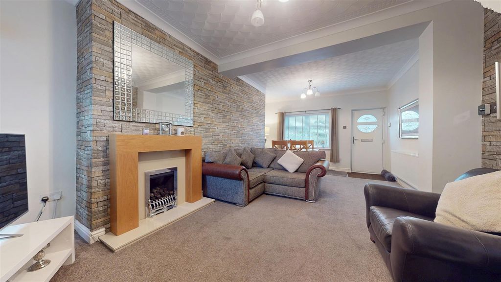 Property photo 3 of 19 French Street Reception Room